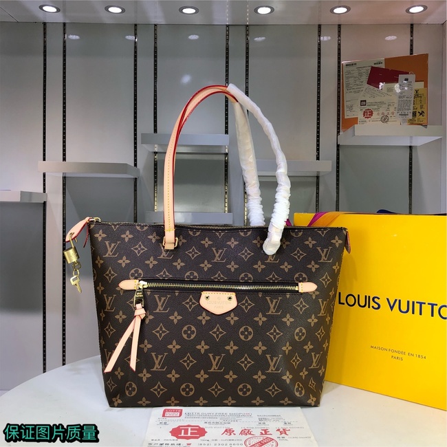 Louis Vuitton Crossbody Bag Code: M42267/42268
