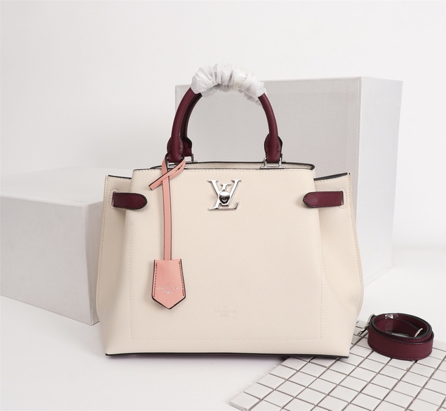 Louis Vuitton Lockme Day Bag Code: M53645/M53647/M53730