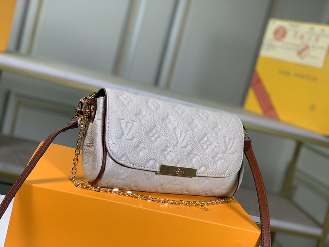 Louis Vuitton Crossbody Bag Code:40717