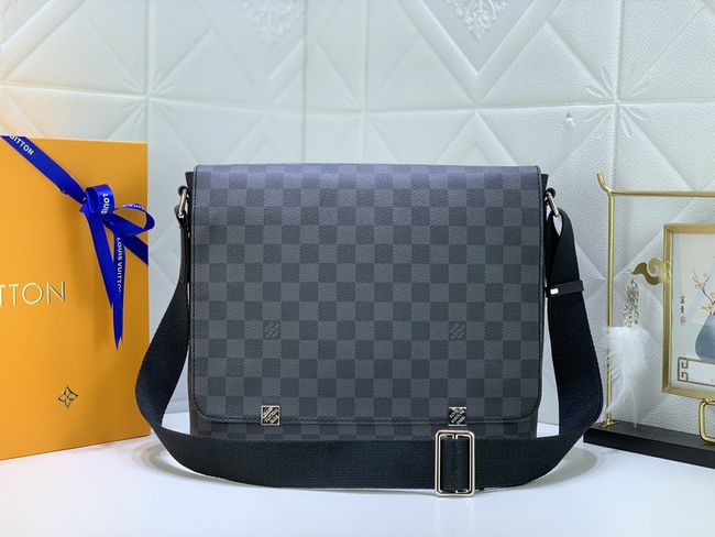 Louis Vuitton District Medium Bag Code: N41028/N41029