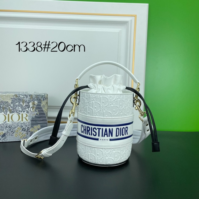 Dior Christian Dior Paris Crossbody Bag Code:1338