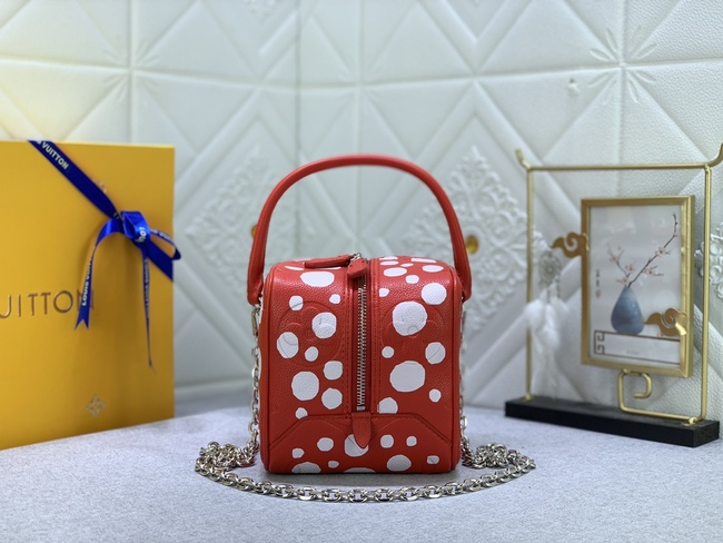 Louis Vuitton X Yk Square Bag Code: M21778/M21779/M43589/M46450/M59611