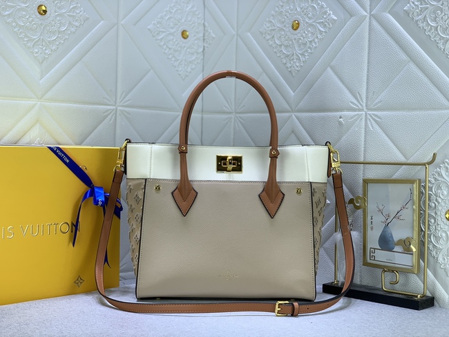 Louis Vuitton On My Side Bag Code: M53826