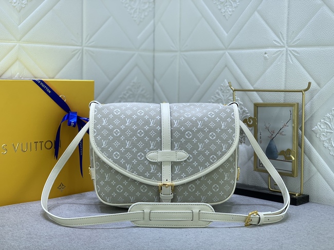 Louis Vuitton Saumur Medium Handbag Code: /M40666