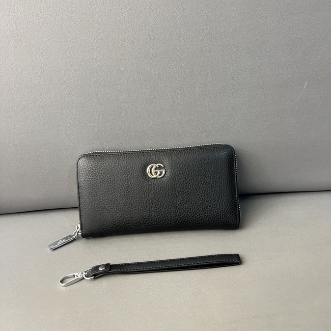 Gucci Cowhide Clutch Bag