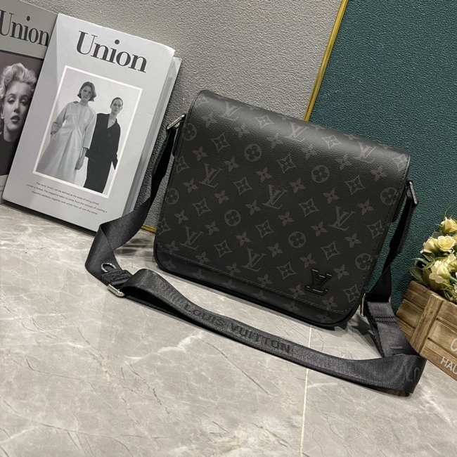 Louis Vuitton District Small Messenger Bag Code: M46255 23785 42711 42710 45272