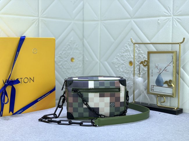 Louis Vuitton Mini Soft Trunk Chain Bag Code: M23728 M24581 M23731 M22558 M23144 M80892 M69072 M44735 M4448 M68906 M80159 M82008 M80816 M58906 M45278 