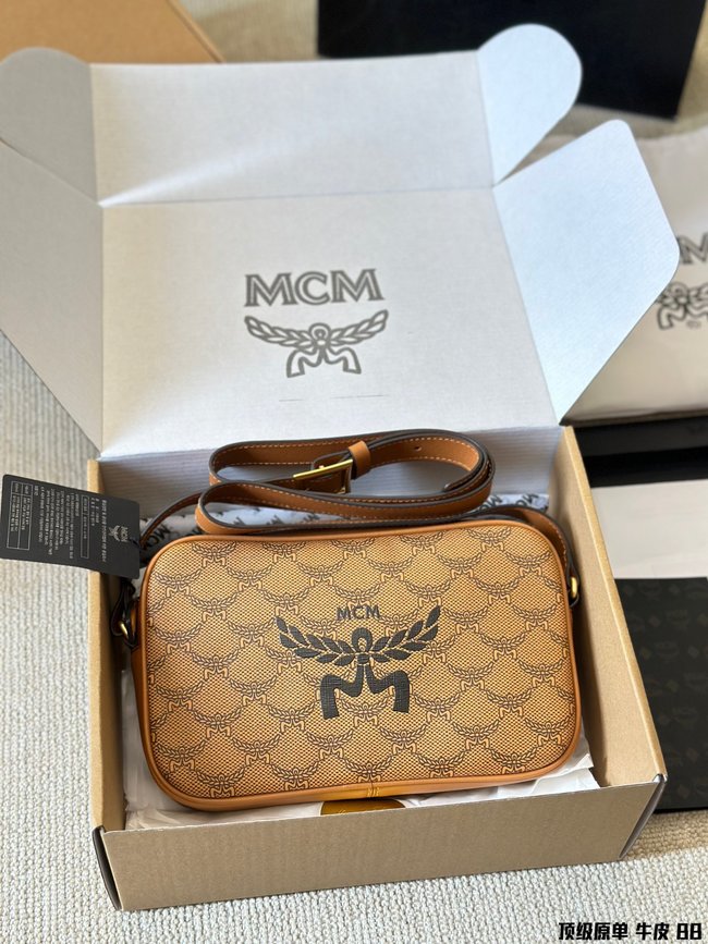 Modern Creation München (Mcm) Himmel Lauretos Crossbody Bag 