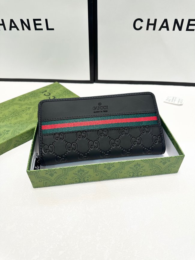 Gucci Frosted Cowhide Wallet 
