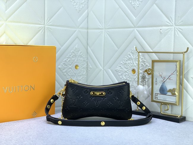 Louis Vuitton Denim Denim Cross-Body Bag Code: M83008