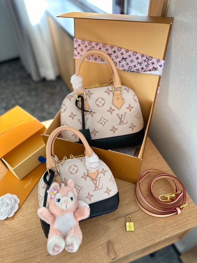 Louis Vuitton Alma Shell Bag 