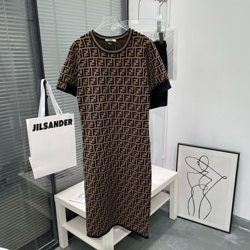 Fendi High-End Double F Jacquard Knit Dress with Relaxed Fit