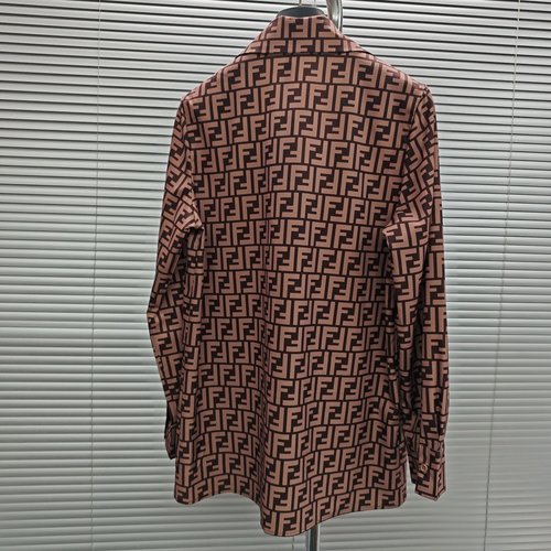 Fendi Simple and Fashionable Logo-Printed Shirt