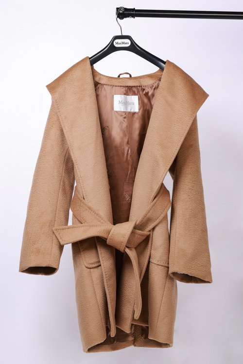 Max Mara Rialto Small Hat Style Water Ripple Garment in 100% Water Ripple Fabric