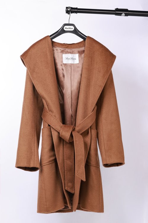 Max Mara Rialto Small Hat Style Water Ripple Garment in 100% Water Ripple Fabric