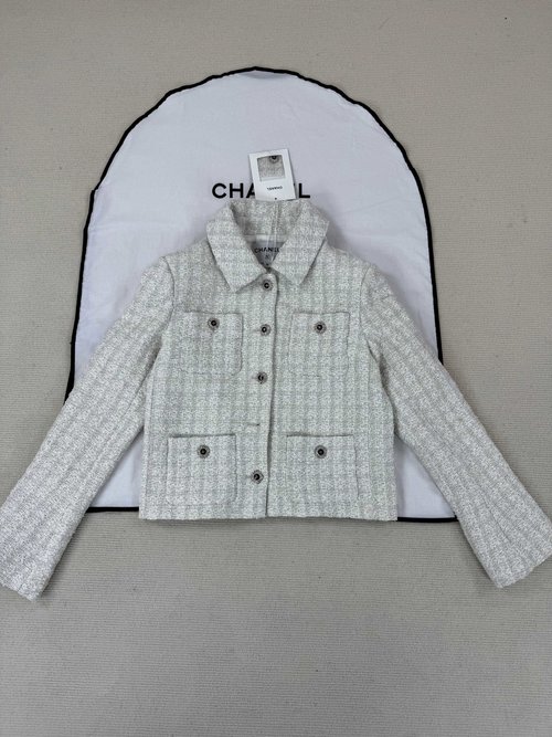 Chanel Stunning Detail Pics of Outer Coats