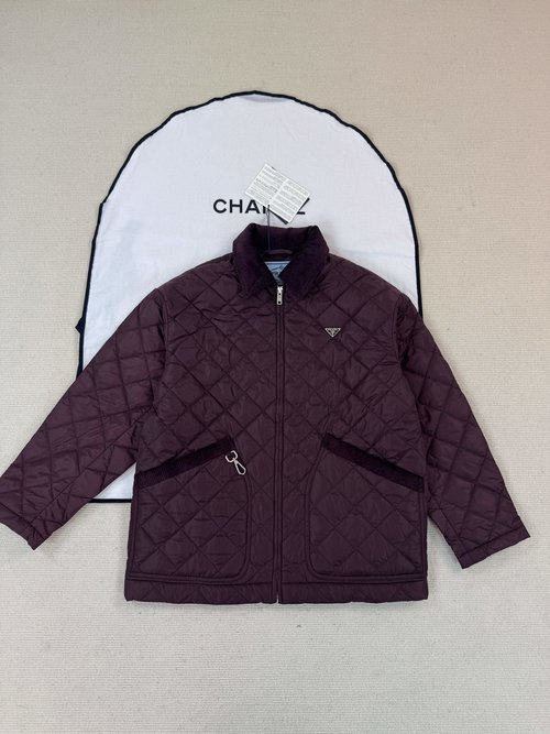 Prada Wonderful Detail Photos of Outer Coats