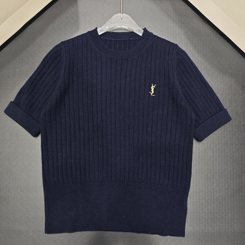 Yves Saint Laurent YsL Classic Brooch Logo Round-neck Sleeveless Wool Garment