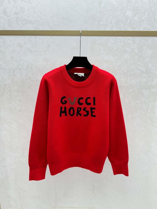 Gucci Knitted Long-Sleeved Top with Contrast Letters and Round Neck in White, Red & Sapphire