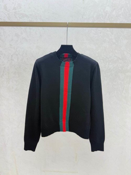 Gucci Contrast Color Stripe Round Neck Knit Top in Multiple Colors