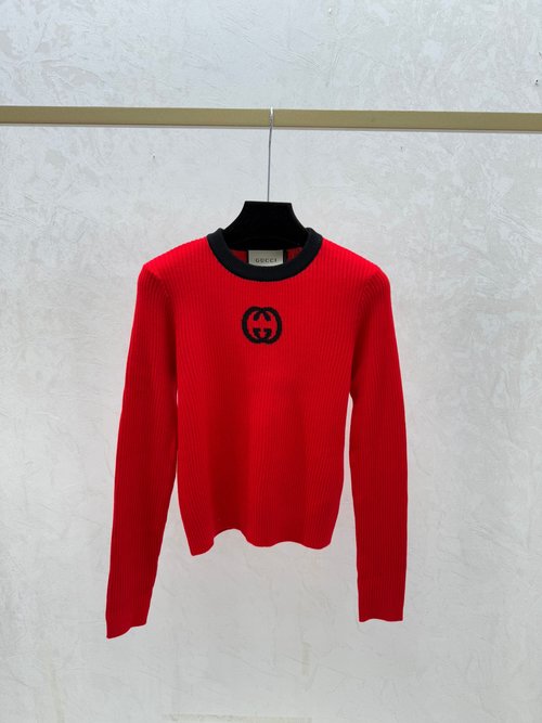 Gucci Contrast Color Letter Jacquard Round Neck Knit Long Sleeve in White, Khaki, Red