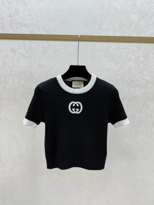 Gucci Checked Letter Jacquard Round Neck Knitted Short Sleeve in White, Pink and Black