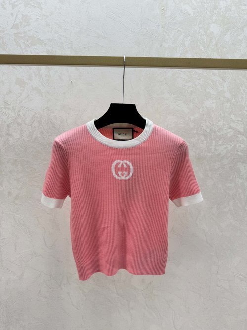 Gucci Checked Letter Jacquard Round Neck Knitted Short Sleeve in White, Pink and Black