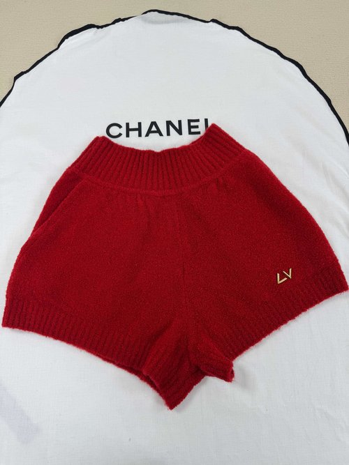 Louis Vuitton Detailed Shorts