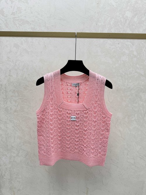 Chanel Solid Color Hollowed Round Neck Knit Vest