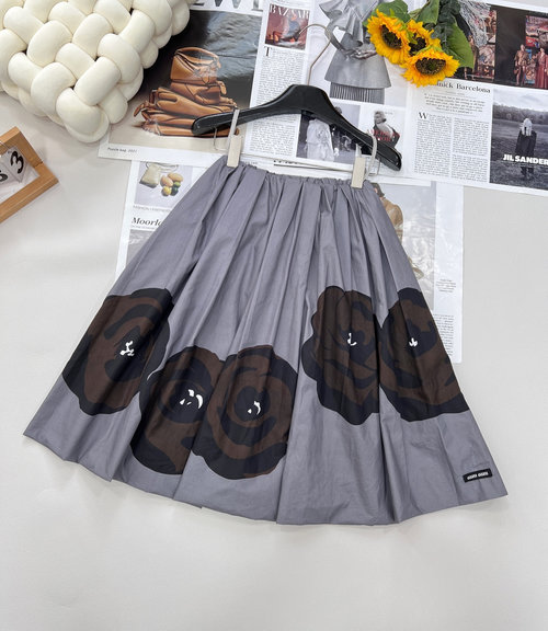 Miu Miu Letter Logo Patch Floral Print Cotton Skirt