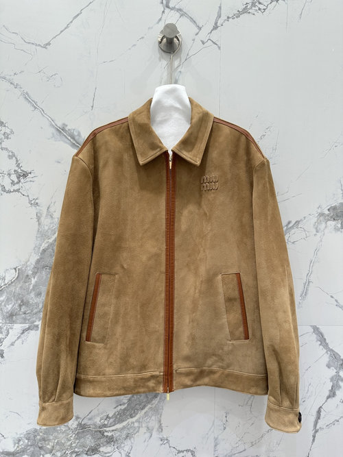 Versace Retro Comfort-Fit Jackets with Classic Envelope Bags