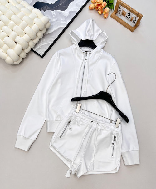 Louis Vuitton Hooded Drawstring Jacket and Shorts Set with Coordinated Design