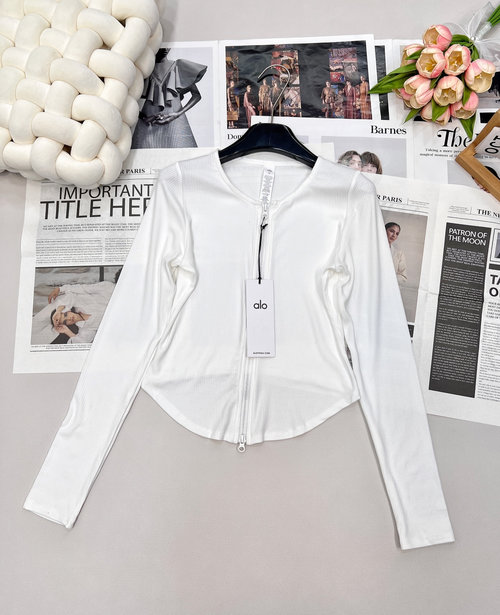 Alo Versatile 2-Way Zipper Long Sleeve with Embossed Logo