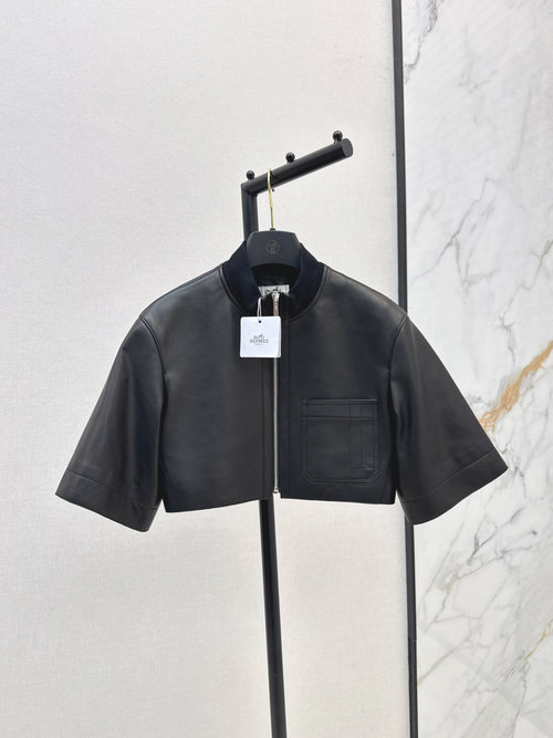 Hermes Modern Vintage Short Jacket with High - Quality Leather and Craftsmanship