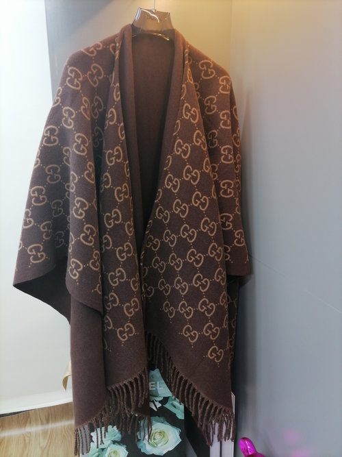 Gucci Reversible Cashmere Scarf, Coffee Tone