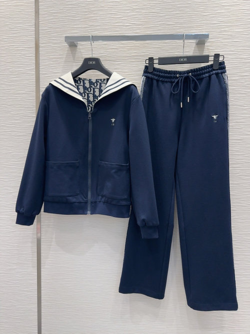 Chanel Reversible Wearable Suit for Elegant and Sophisticated Appearance