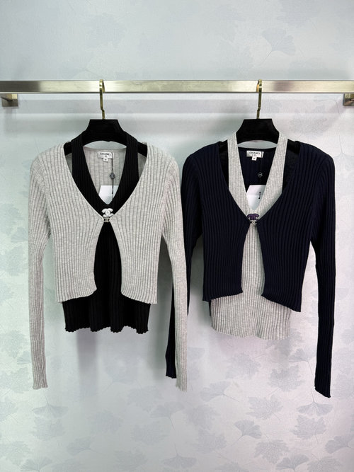 Chanel Elegant Two-Tone V-Neck Knit Cardigan with Double C Logo