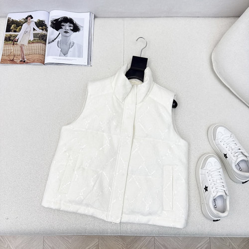 Brunello Cucinelli High - end Italian Minimalist Down Vest with Embroidered Diamond Design