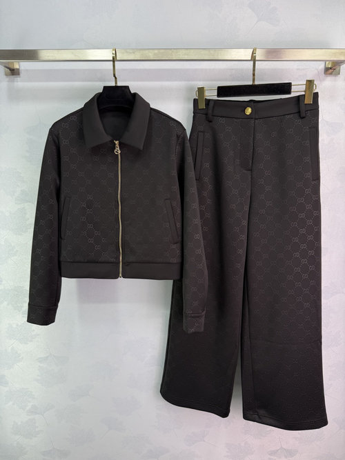Gucci Chic Logo-Print Outfit: Jacket and Wide-Leg Trousers