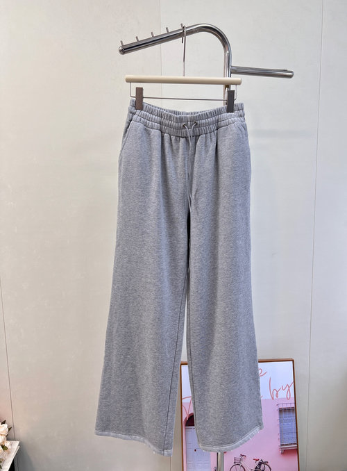 Prada Solid Color Pullover Hoodie and Pants Set with Embroidered Logo for a Polished Look