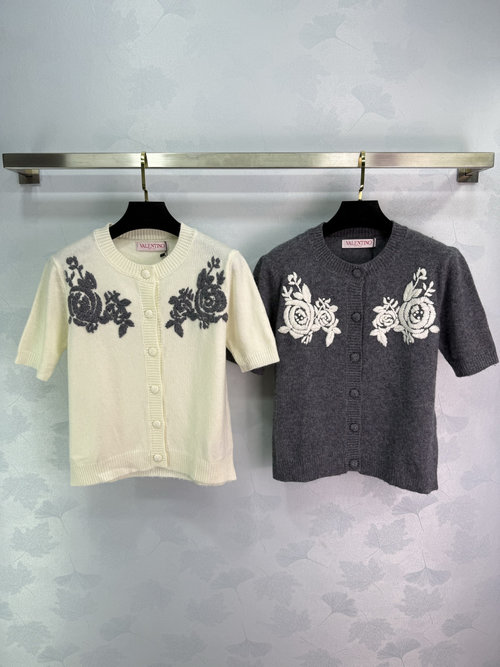 Valentino Early Autumn Rose-Embroidered Short Sleeve Cardigan with Soft Fabric