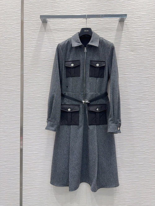 Chanel Elegant Wool Dress with Refined Aesthetic