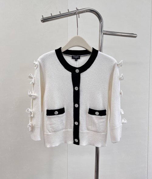Chanel Bow-Knot Cardigan with 3D Bow and Soft Fabric