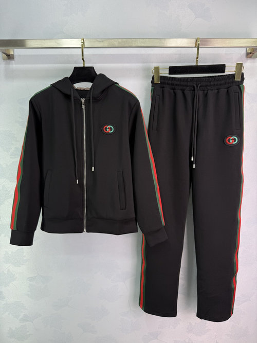 Gucci Space Cotton Outfit with Red and Green Ribbon Trim and Double G Logo Embroidery