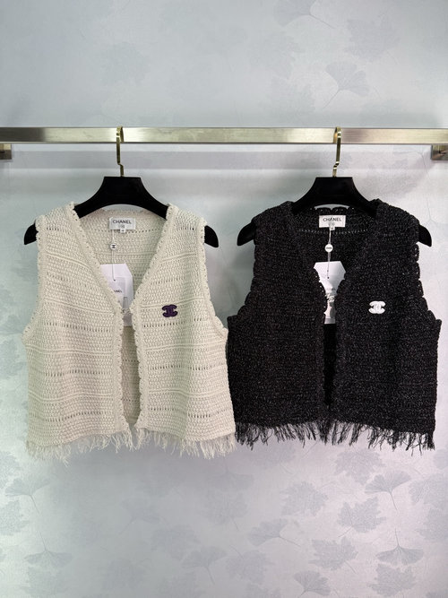 Chanel Lace V-Neck Knit Vest with Hollow Design and Tassel Hemline
