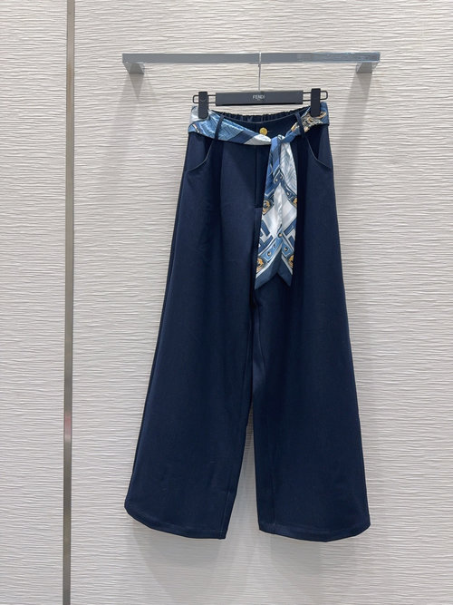 Fendi Stylish Denim Set Made from High - Quality Custom Twill Cotton Fabric