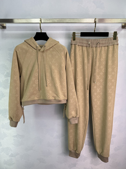 Louis Vuitton Leisure Sports Set with Vintage Logo Print