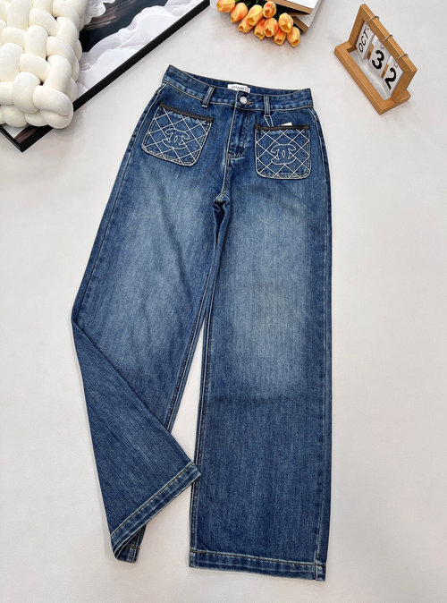 Chanel Straight-Leg Jeans with Faux Fur and Embroidered Logo: Comfortable