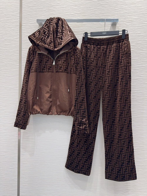 Fendi Velvet Stitched Suit for Stylish and Comfortable Everyday Wear