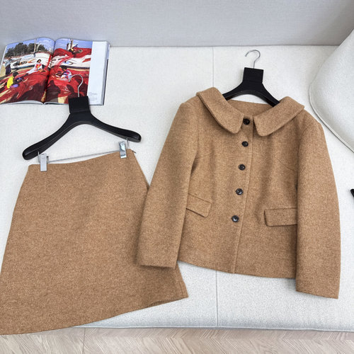 Miu Miu Retro French Woolen Suit with Doll Collar